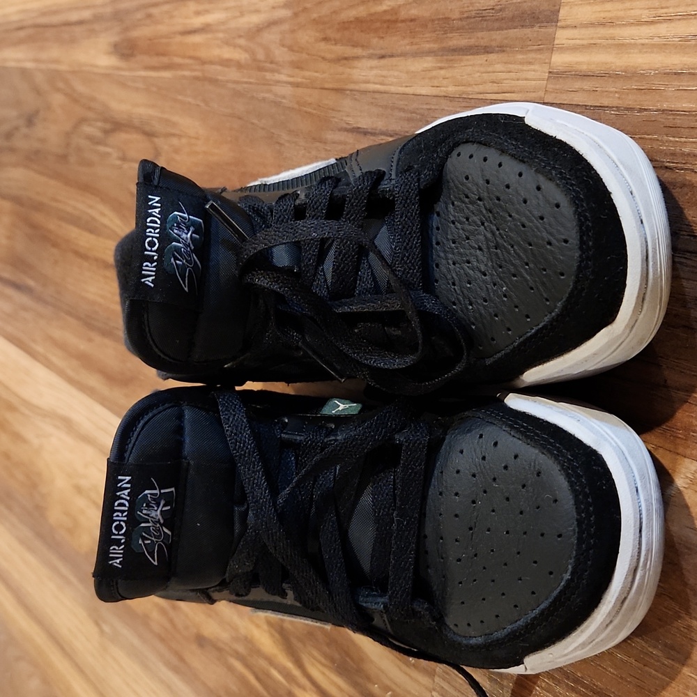 Jordan Kids Black Sneakers